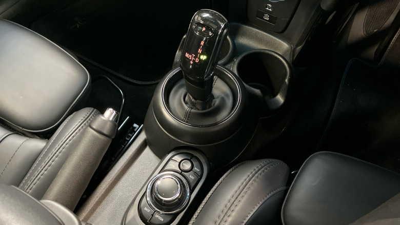 MINI Hatchback 2.0 Cooper S Exclusive 5dr Petrol Hatchback